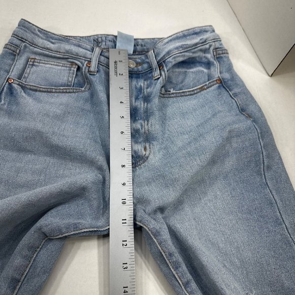 No Boundaries Women's Size 9 Straight Leg Distressed Med Wash Jean Blue Preowned - Picture 11 of 16